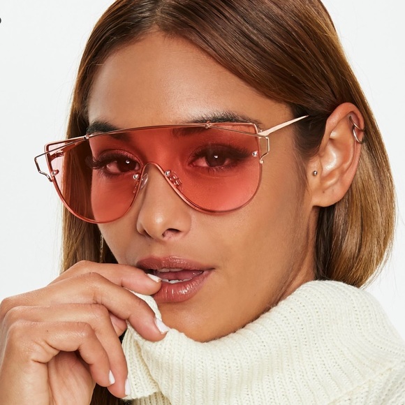 Accessories - Trendy Rose Gold Sunglasses